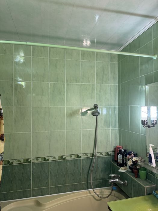 Продаем 3 комнатную квартиру улучшенной планировки 17 квартал