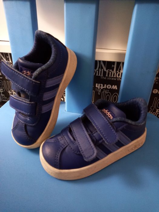 Buty adidas rozmiar 22