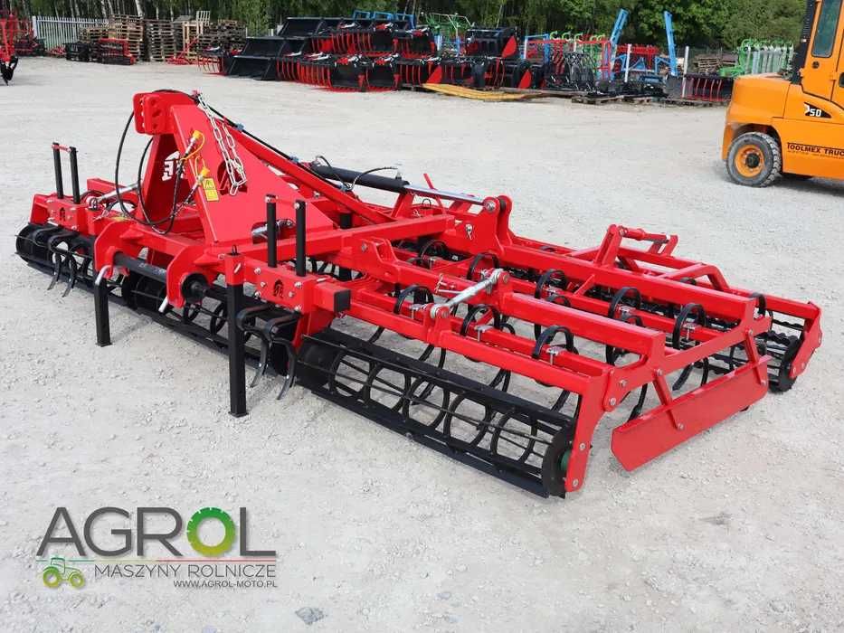 Agregat przedsiewny Agrofaktory ciężki Sizar lekki Caro EuroMasz