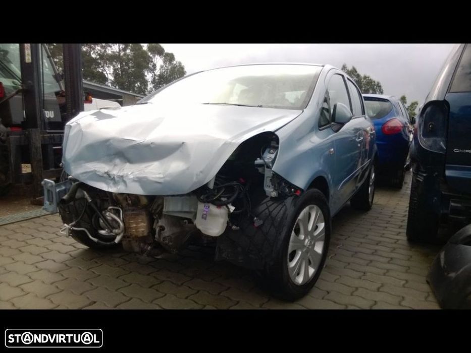 Traseira / Frente /Interior Opel Corsa 2010
