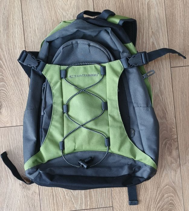 Plecak Outhorn, zielony, stan bdb
