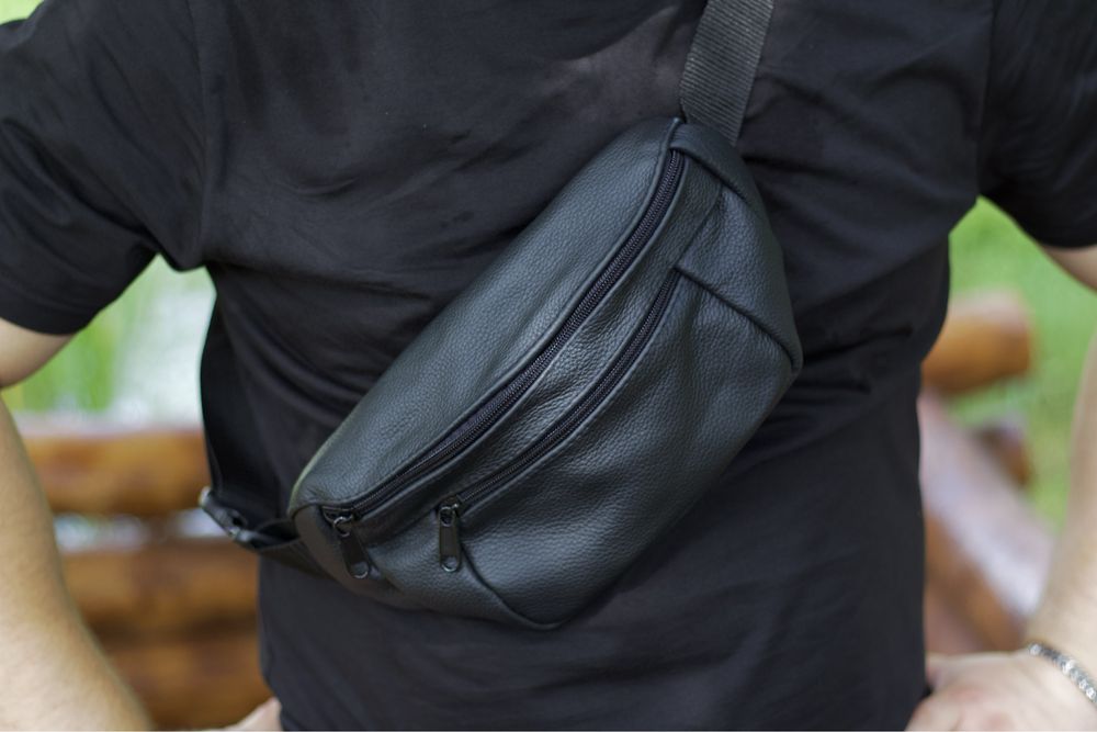 Сумка чоловіча бананка з натуральної шкіри