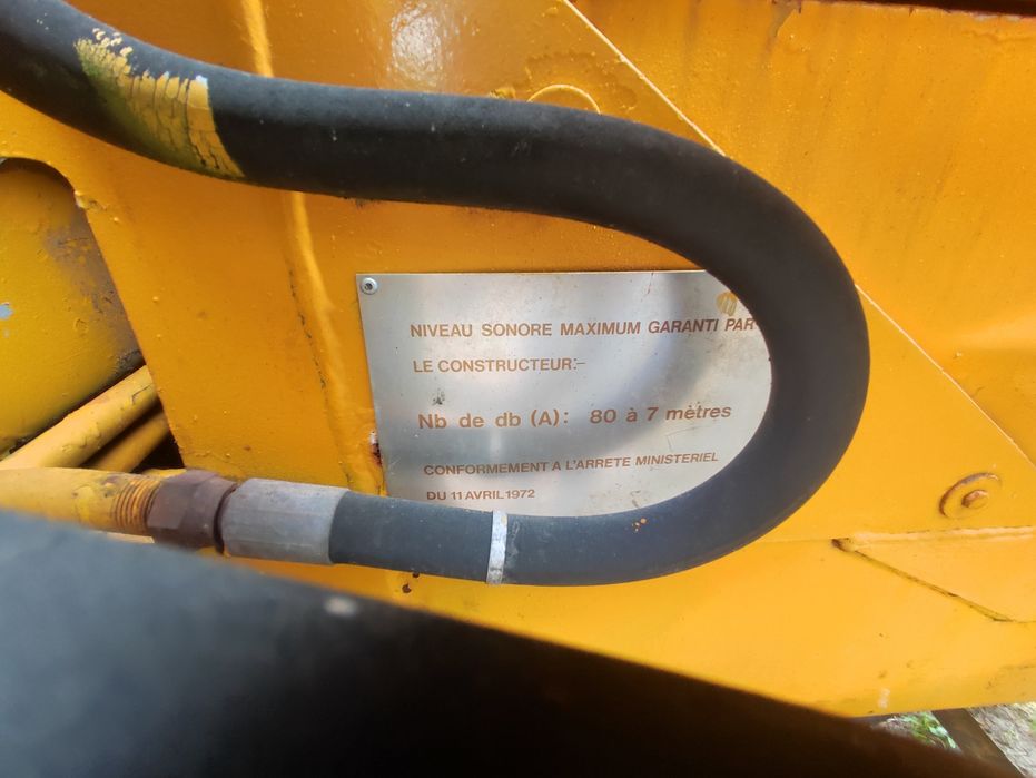 Koparko ładowarka JCB 3D