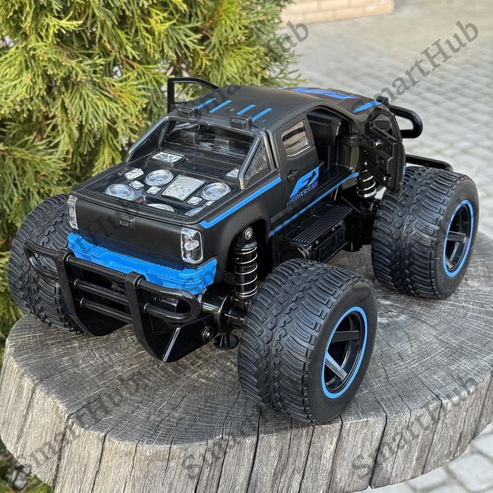 Джип на радіоуправлінні Protector Monster Truck Синій, на пульту