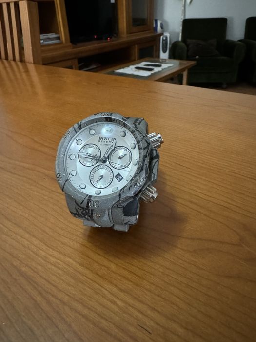 Invicta venom limited