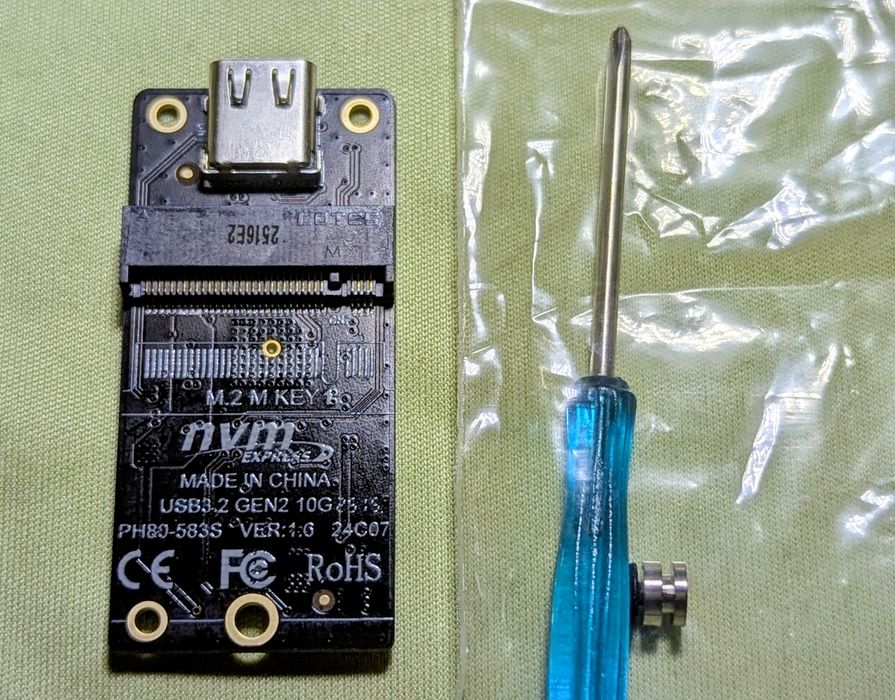 SSD USB-C M.2 NVMe PCIe 2230 та інші