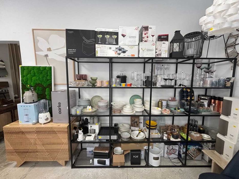 Zestaw 4 krzeseł rustykalnych Ekol brązowo-czarne Kalune Design