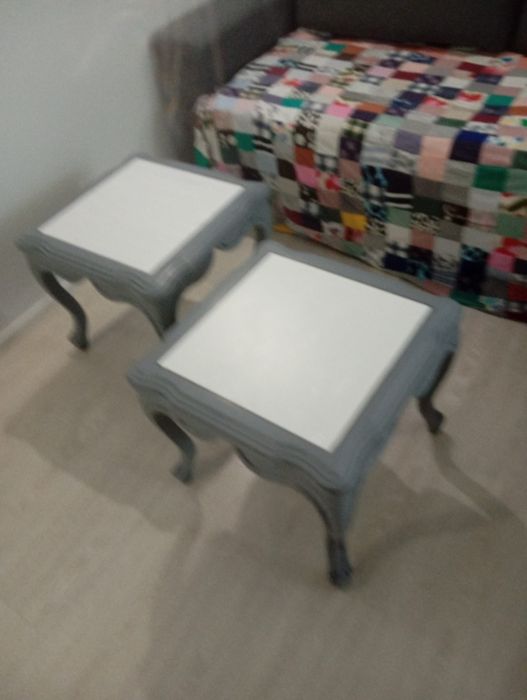 2 Mesas apoio antigas, remodelads