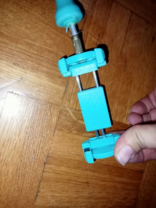 Mobile Phone Mount with Suction Cup64751786379778123