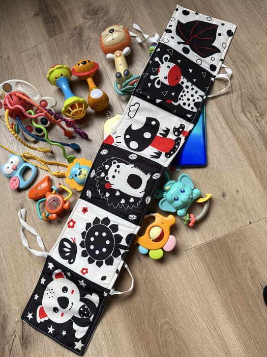 Іграшки для немовляти 0+ ( великий набір | як нові )