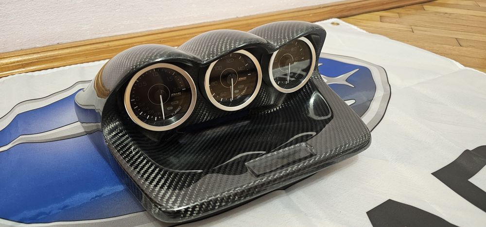 Карбоновий подіум для датчиків на SUBARU impreza WRX/STI