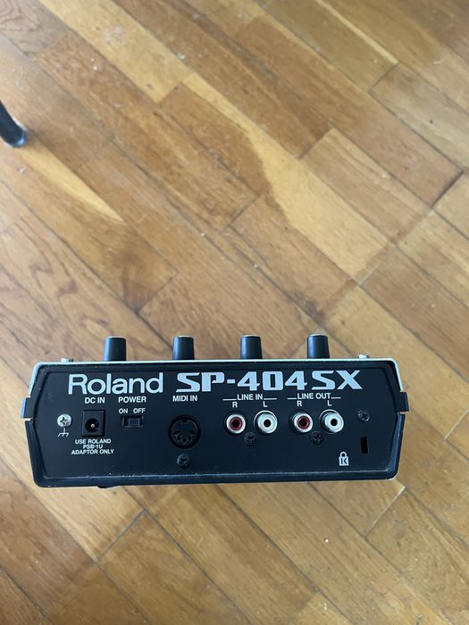 Roland SP404-SX