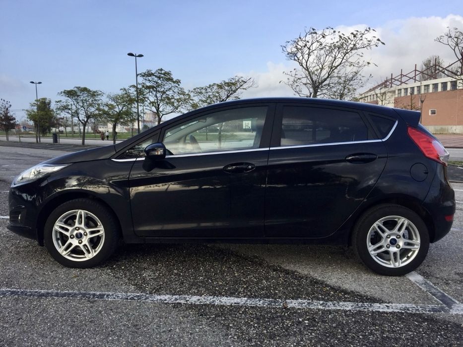Ford fiesta 1.0 Titanium 2015