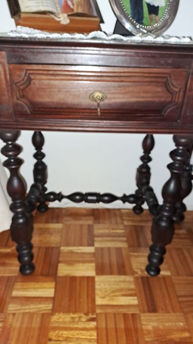 Mobilia de quarto madeira maçiça