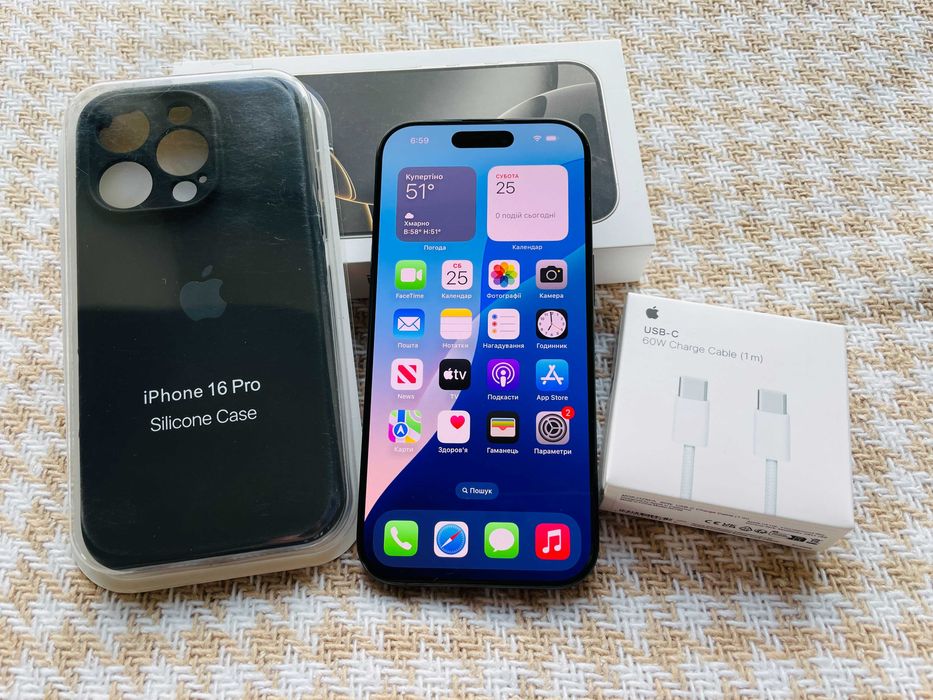 IPHONE 16 PRO 256Gb АКБ 100% 27 циклів Black Titanium NEVERLOCK ( 91411)