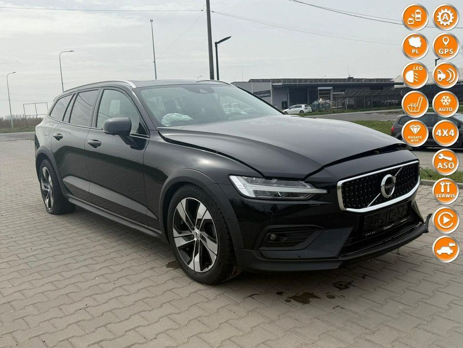 Volvo V60 Cross Country Pro*Bowers&Wilkins*Panorama*AWD*Kamera360*VirtualCocpit*FullLed*HeadUP