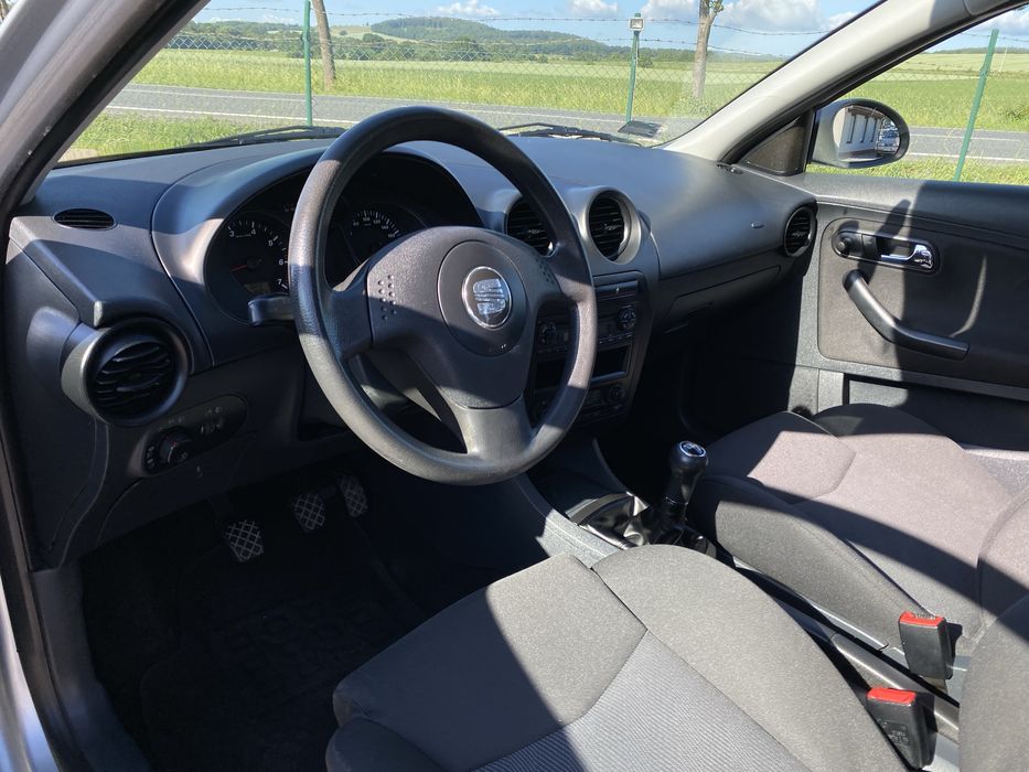 Seat Ibiza 1.4 klimatronic alusy zadbany