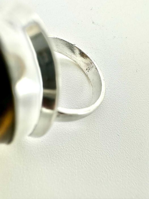 Pierścionek kamień naturalny
tygrysie oko. Próba 925