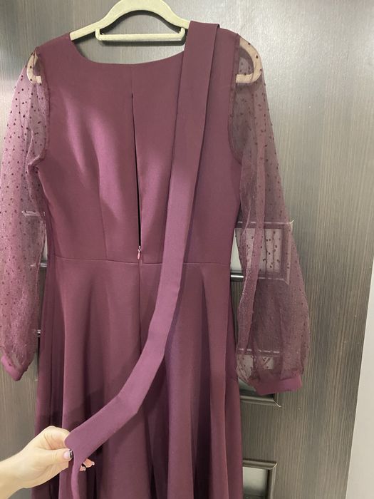 Платье бордовое миди с сетчатыми рукавами