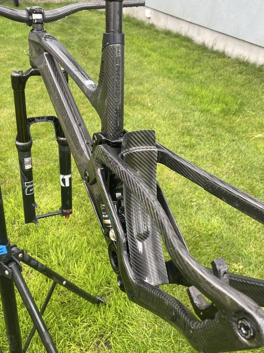 Antidote CarbonJack M