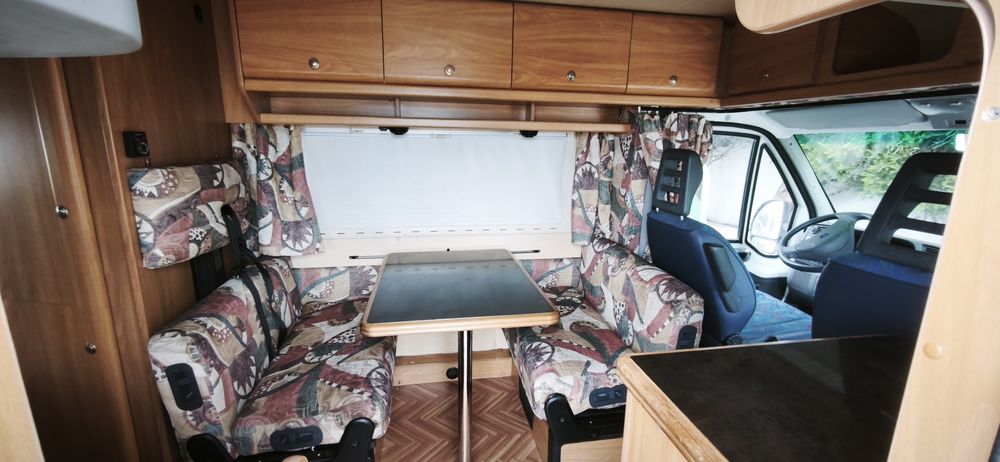 Autocaravana Fiat Ducato 2.8  4 lugares de livrete