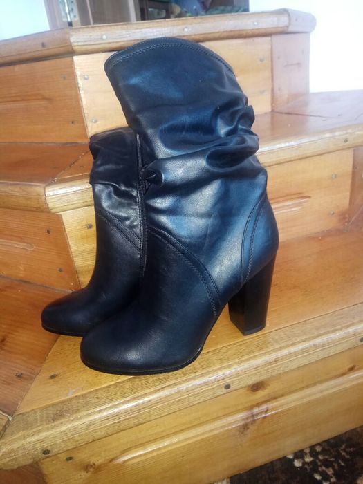 Жіночі сапожки весна