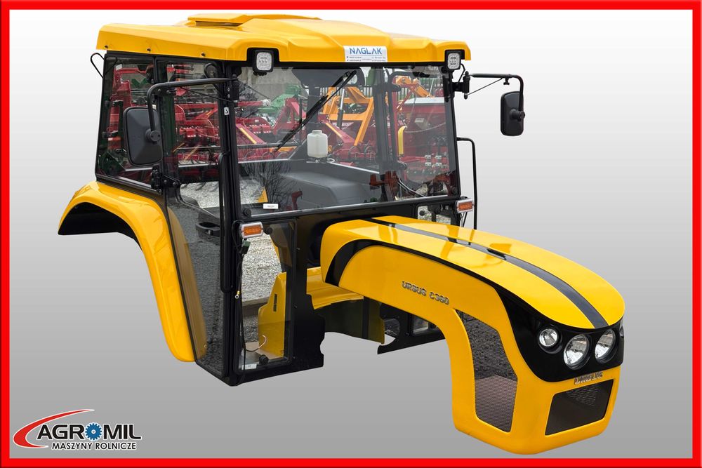 Kabina C-360 z błotnikami BTW X 2023 Naglak maska 04 kolor żółty