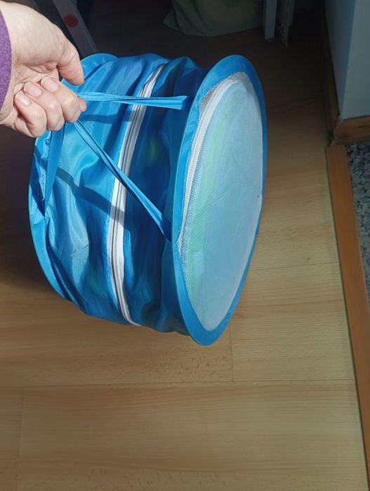 Casa com 100 bolas One Two Fun