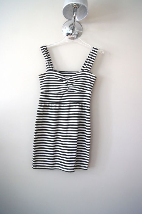 bikbok 36 S bialo czarna czarno biala sukienka bluzka tunika w paski