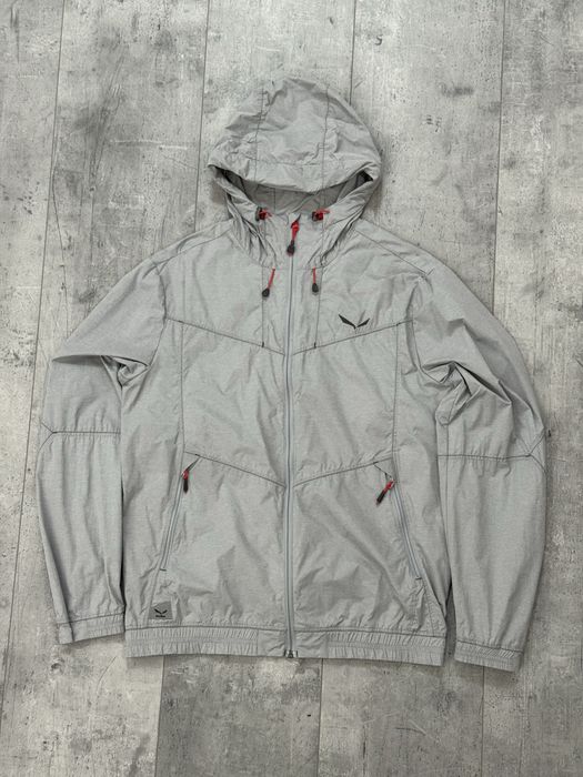 Куртка вітровка ветровка Salewa patagonia