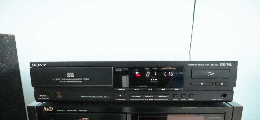 Cd проигрыватель   SONY CDP-M25