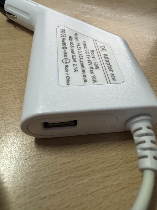 Carregador de isqueiro 60W para MacBook MagSafe + USB