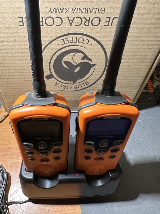 Radio morskie przenośne VHF Tron Tr20 z ladowarką