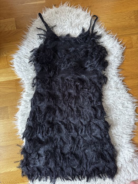 Sukienka pióra 38/36