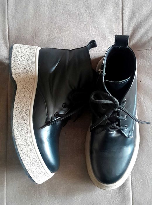 Черевики шкіра чоботи