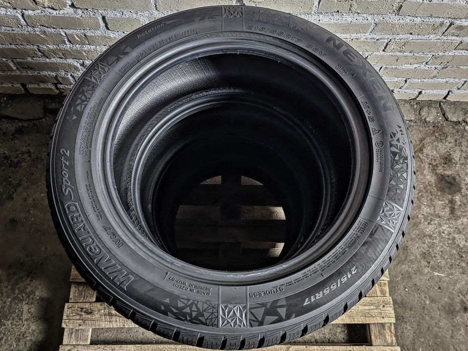 Зимові 215/55r17 Nexen | Czech | 8/7mm | 2022/2020 | Преміум шини/4шт