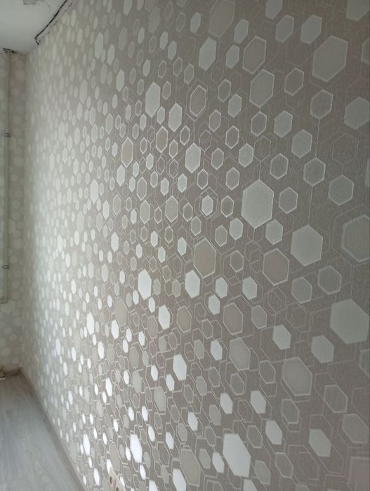 Поклейка обоев, фотообои