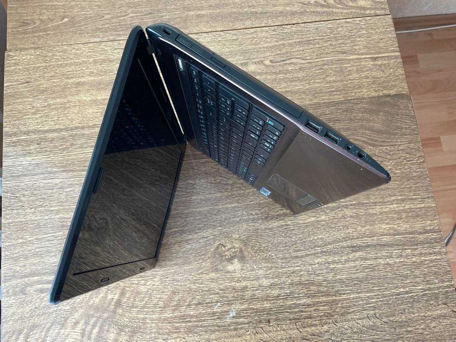 Ноутбук ASUS MODEL-K53S робочий, но без системи