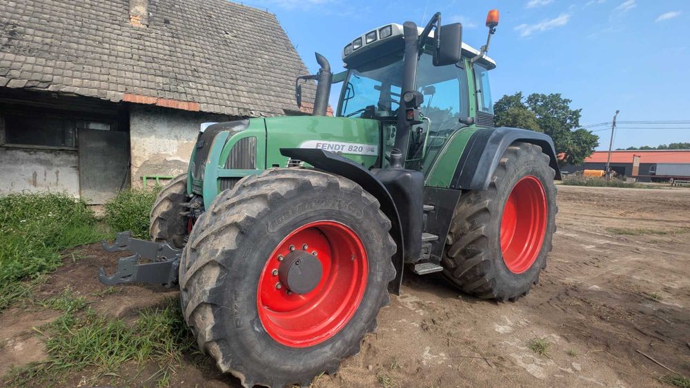 Fendt 820 Vario TMS 2011r.