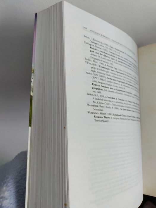 Os espaços do Desporto Uma Gestão para o Desenvolvimento Humano