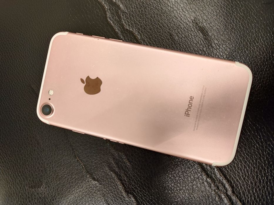 Продам iPhone 7 32 128 гб