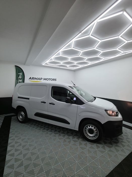 Citroen Berlingo iva dedutível 2024