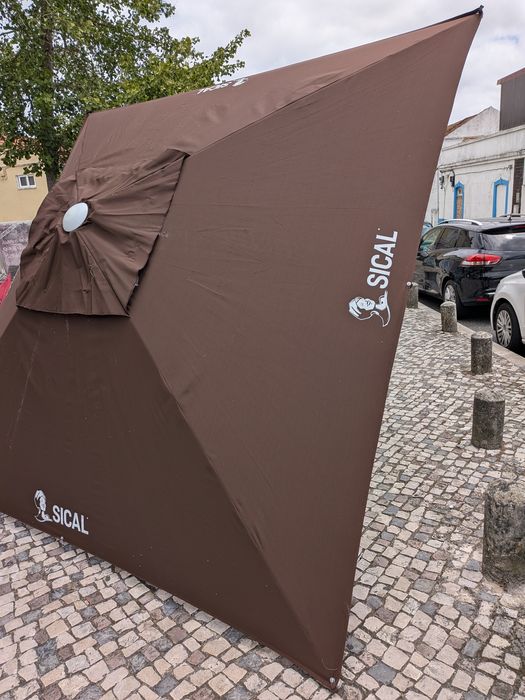 Guarda-sol 3x3 m (aprox.) – Novo