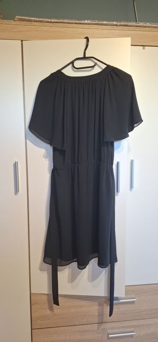 Czarna sukienka h&m