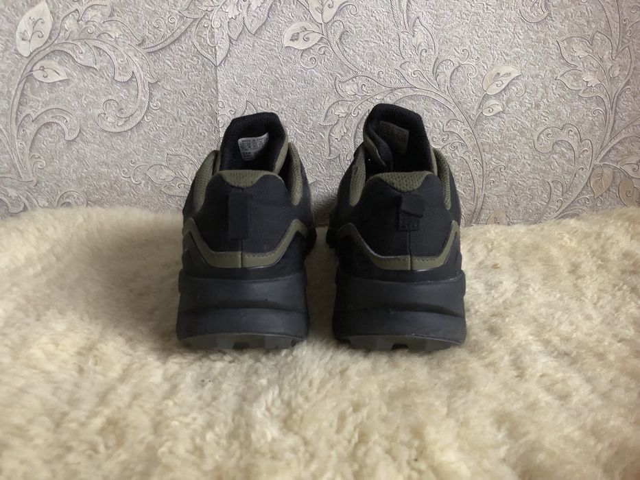 Водонепроникні кросівки Adidas Terrex GoreTex трекінг 43 42,5 27,5 27