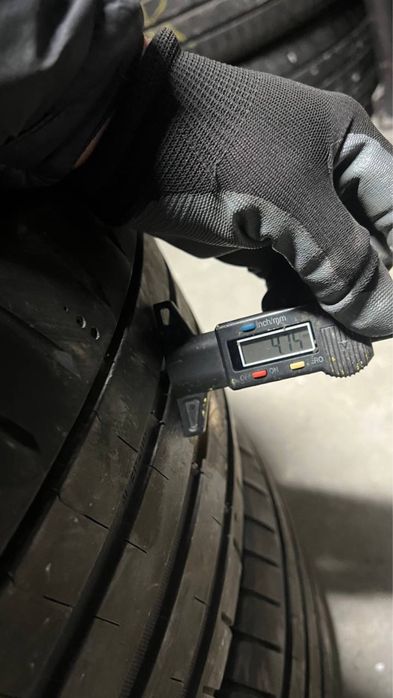 Пара літньої гуми 255/40/19 Michelin