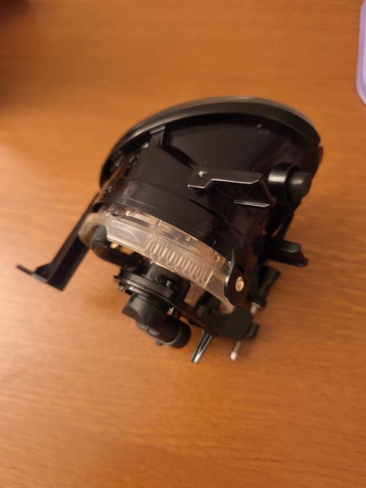 Farol nevoeiro VW Golf VI