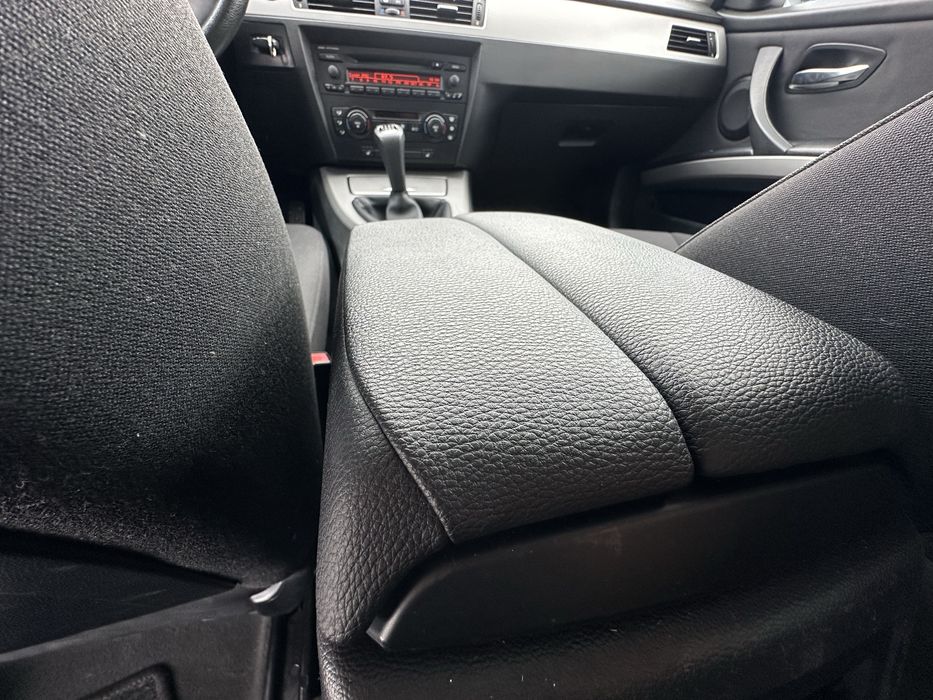 BMW 318i  E91  Гарний стан авто