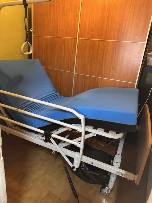 Cama Articulada Semi Eletrica + Colchão Anti Escaras