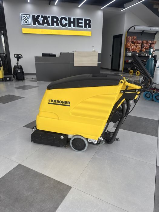 Вживана підлогомийна машина Karcher  BR 530